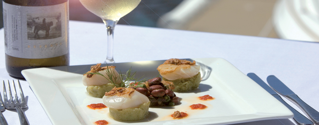 Mediterranean Cuisine Fine Dining At La Piazza on Bayview